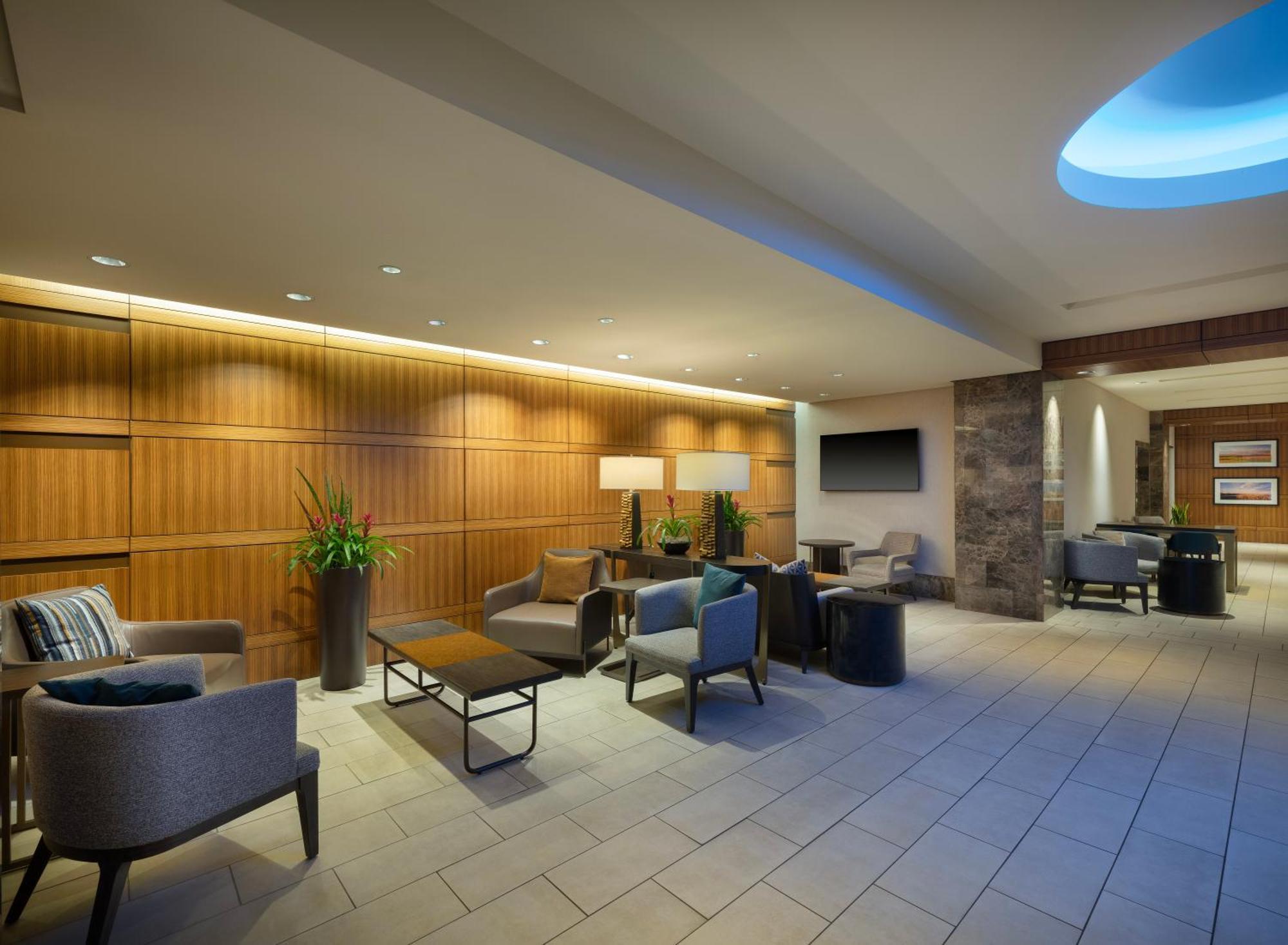 Hilton Indianapolis Hotel & Suites Exterior foto